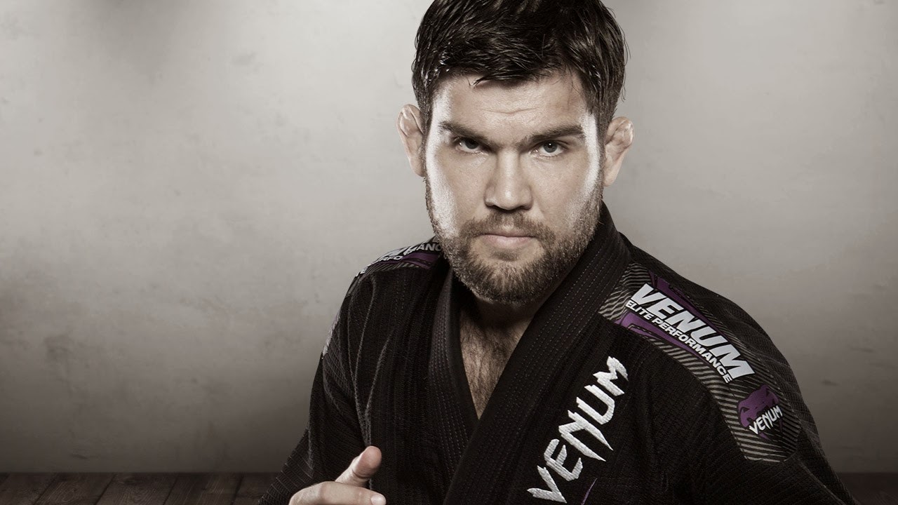 Orelha do lutador de jiujitsu, como evitalas StormStrong Fight Co.