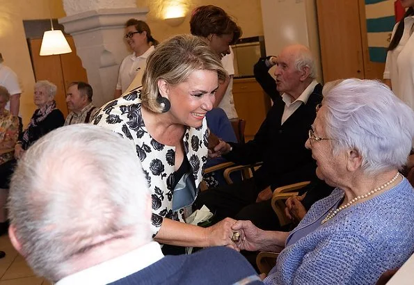 Grand Duke Henri and Grand Duchess Maria Teresa visited Bettembourg and were welcomed by Mayor Natalie Silva and Deputy Prime Minister Xavier Bettel