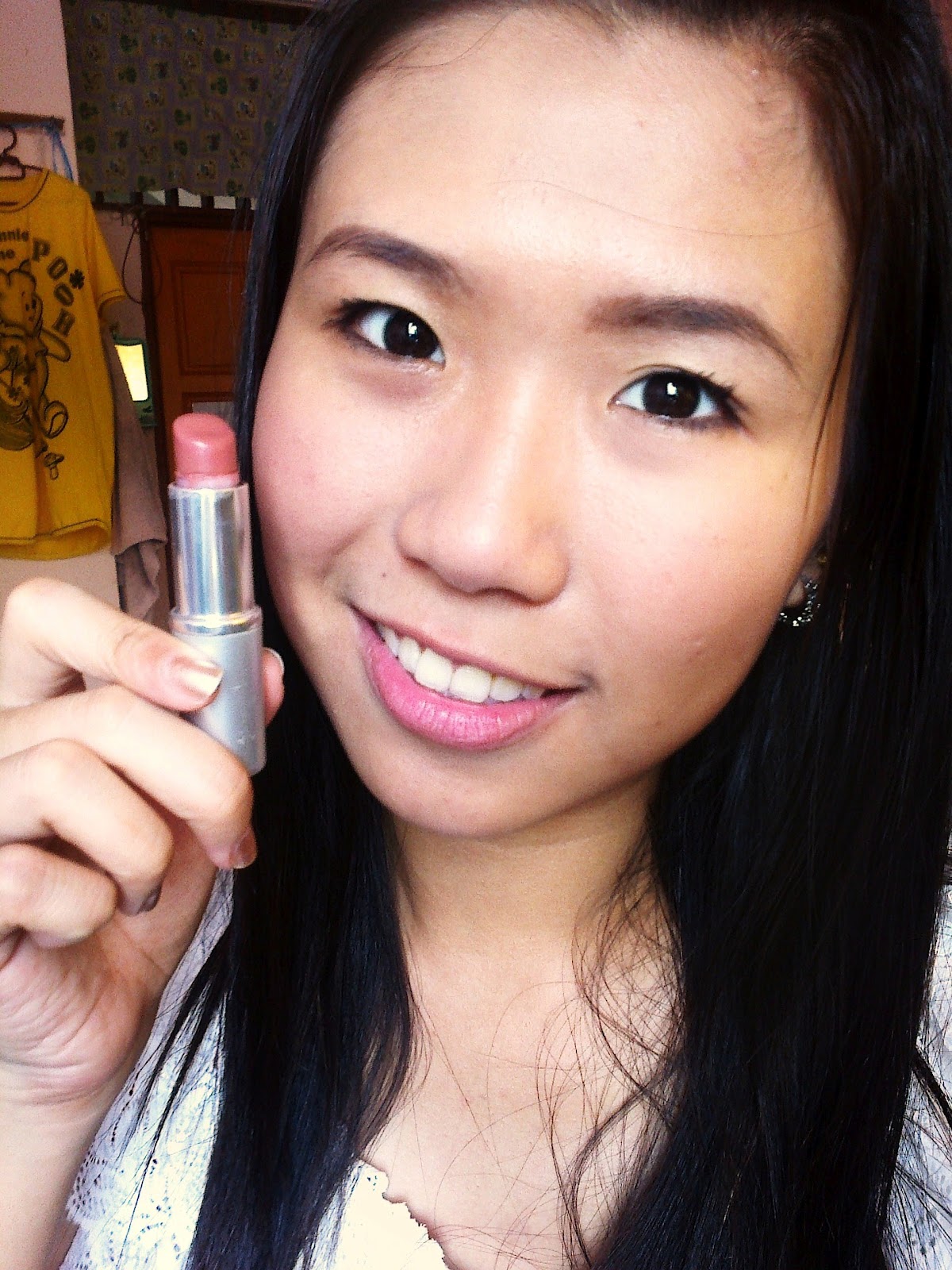 EleanorDreamLand: Fully Hydrated Lips - Muackx!