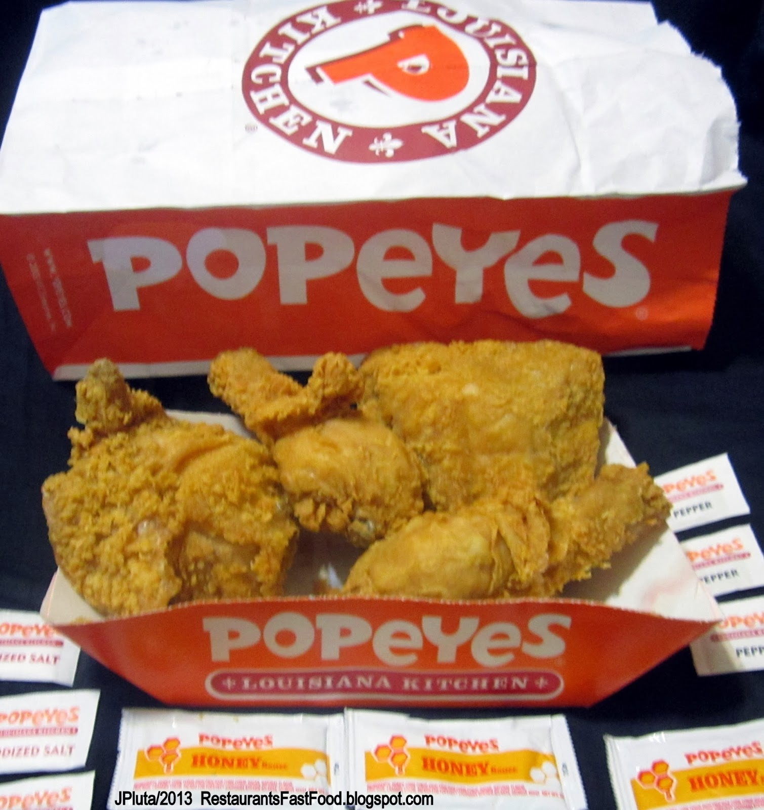 POPEYES FRIED CHICKEN 4 Piece Snack Meal Honey Sauce,