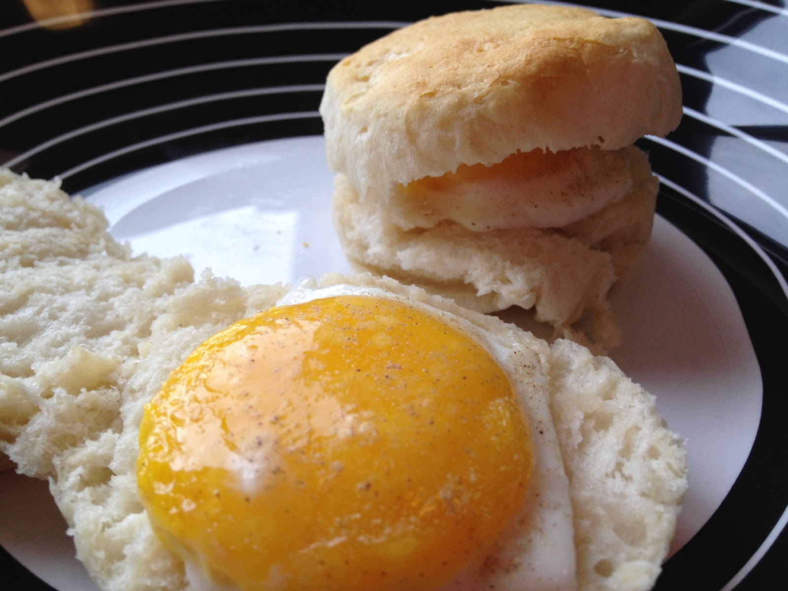 Tatlii♡ My take on Egg Buttermilk Biscuit