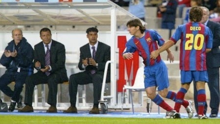 10 khoảnh khắc lịch sử của Messi tại Barcelona