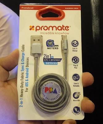 Promate 2-in-1 Cable, a data and charge cable that can be used both for iOS devices (lightning port) and Android devices (micro USB).