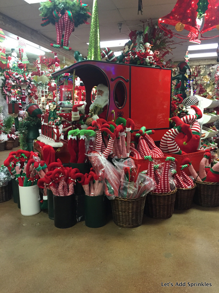 Let's Add Sprinkles: Decorator Warehouse/ Christmas 2017