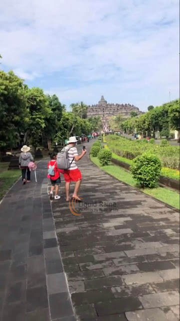 Pelataran Candi Borobudur