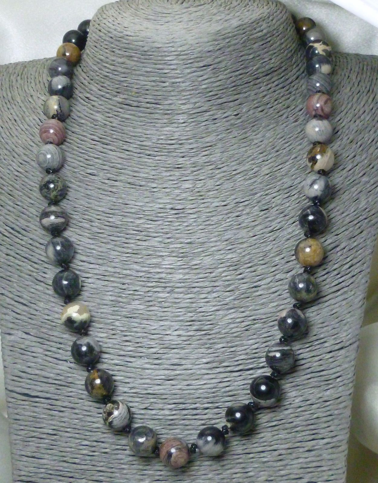 DianesDangles Handcrafted Beaded Jewelry