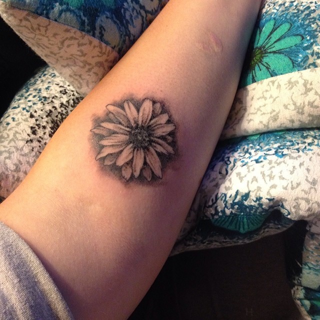 100 daisy tattoos daisy tattoos and designs page 48 34 best 100 daisy tattoos daisy tattoos and designs page 48 34 best