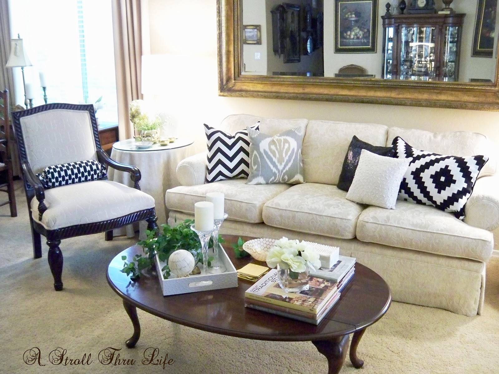 A Stroll Thru Life: How To Revamp A Pillow - Bolster Style