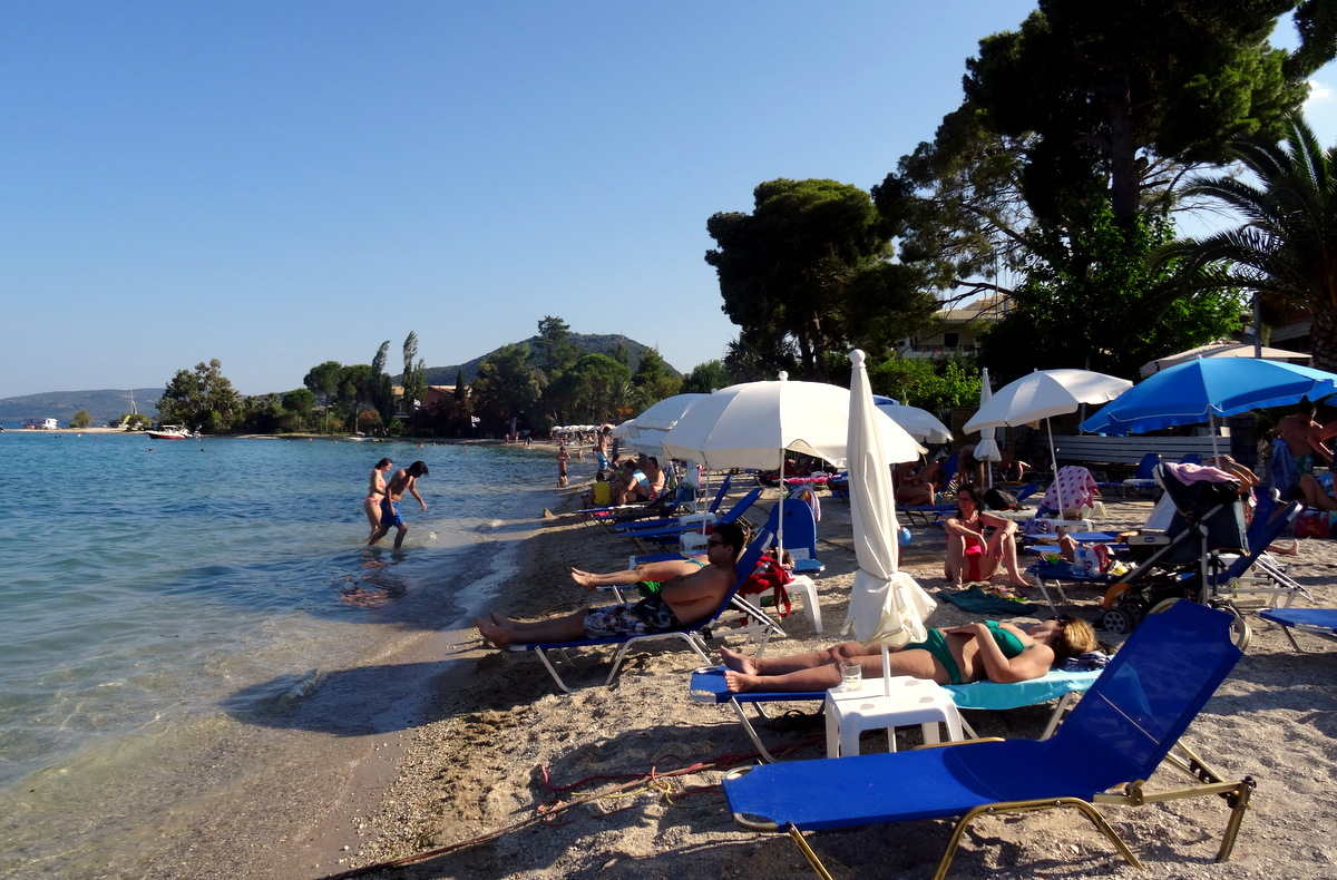 Nidri Beach in Lefkada (Greece) Chilling Out at Sail Inn Beach Club
