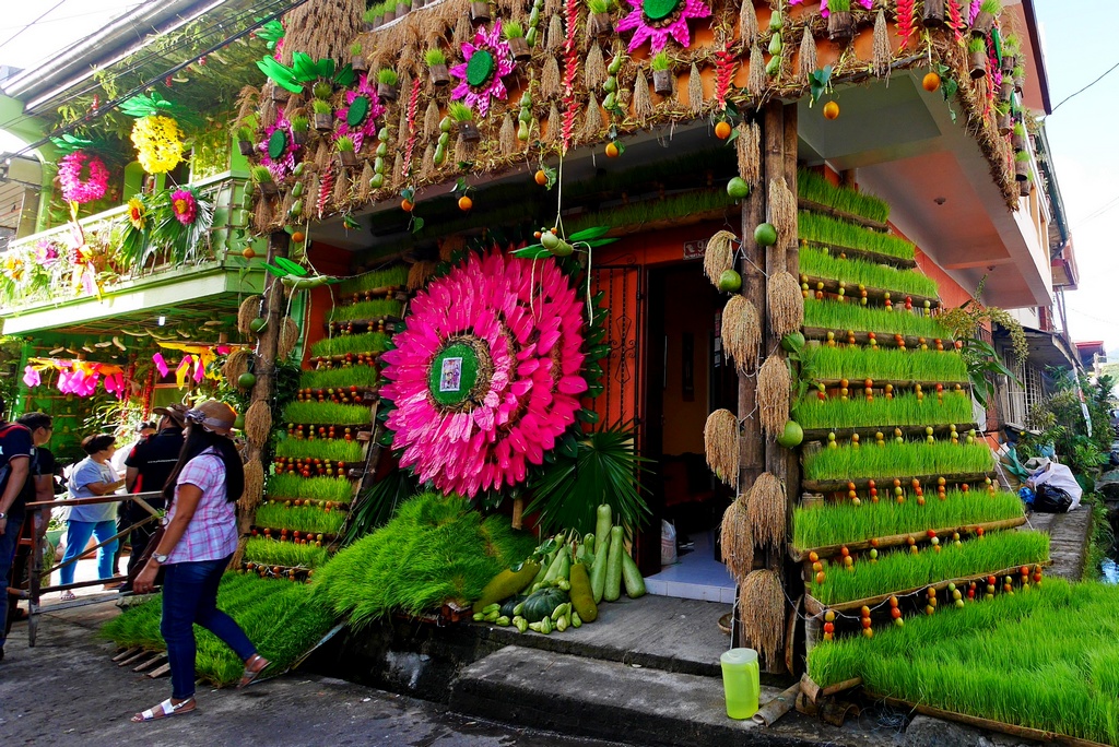 LakbayLoyd Fiesta Series Pahiyas of LUCBAN, QUEZON