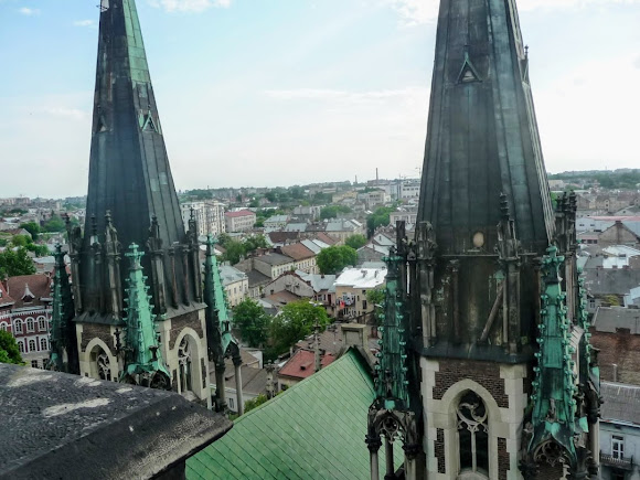 Львов. Вид со смотровой площадки церкви св. Ольги и Елизаветы