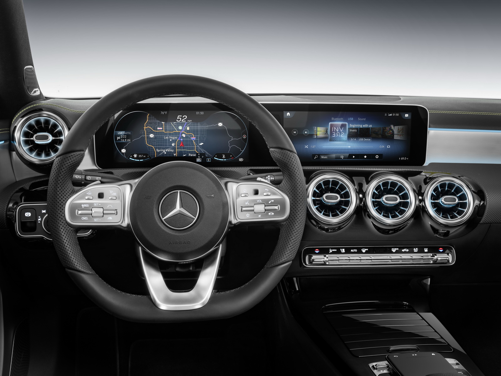 Mercedes-MBUX-18.jpg
