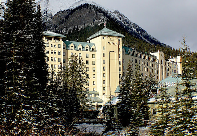 Hotel at Banff National Park Hotel at Banff National Park