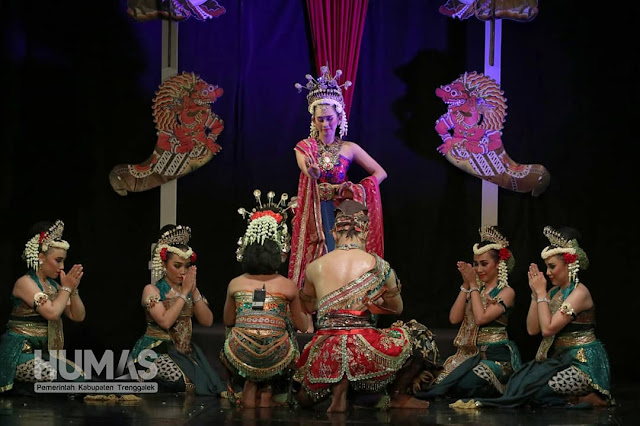 Drama Tari Prahara Mustikaning Tumpuk Menjadi Masterpiece Gelar Seni Budaya Kidung Katresnan Ing Bumi Trenggalih