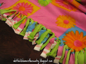 ~ Whitfield's Home ♥ In The Country ~: No Sew Blanket Tutorial
