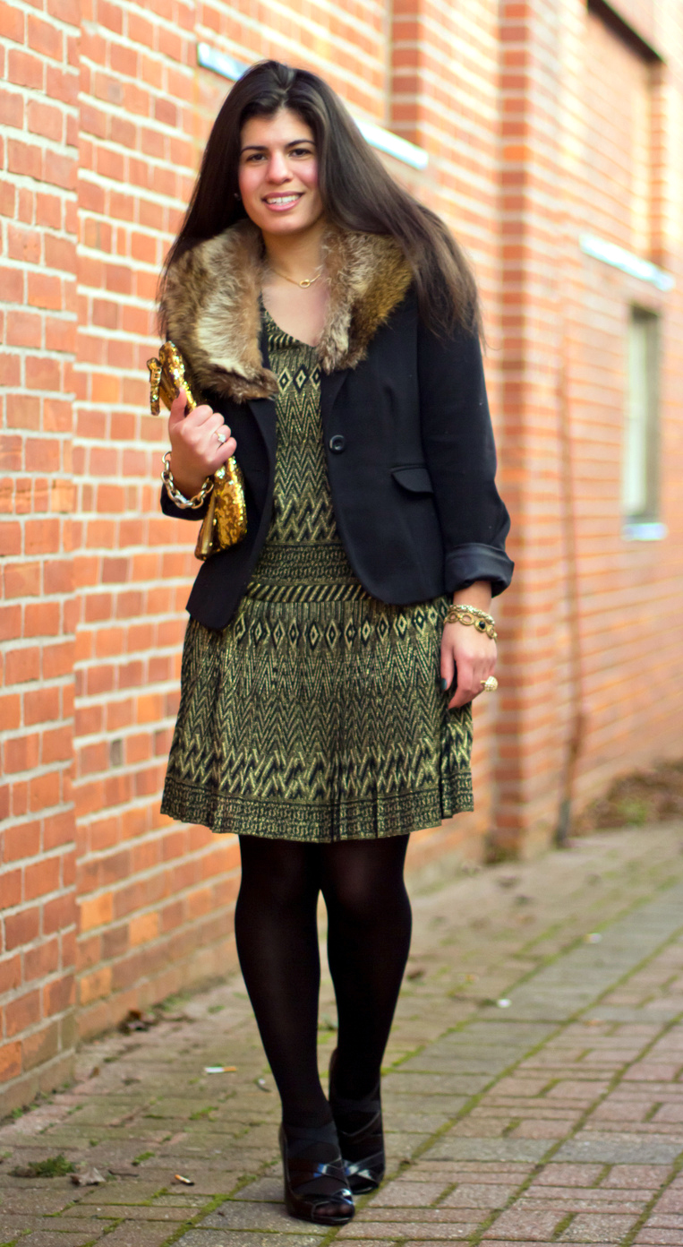 fabulous dressed blogger woman Lydia from USA