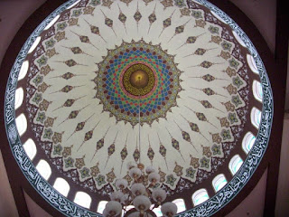 gambar plapon kubah masjid moderen