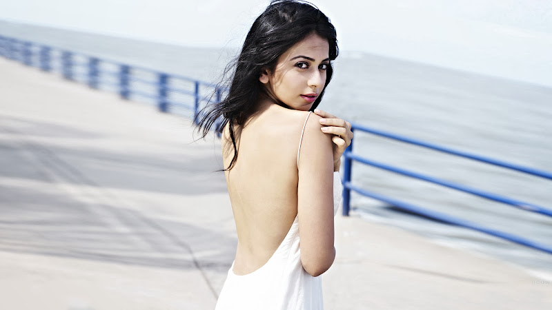 Rakul-Preet-Singh-Hot-Photo-Gallery-40.j