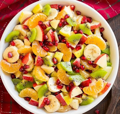 Aneka Resep dan Cara Membuat Salad Buah yang Enak Kudapan enak satu ini kerap dijadikan sebagai hidangan untuk orang yang sedang melaksanakan pro Aneka Resep dan Cara Membuat Salad Buah yang Enak