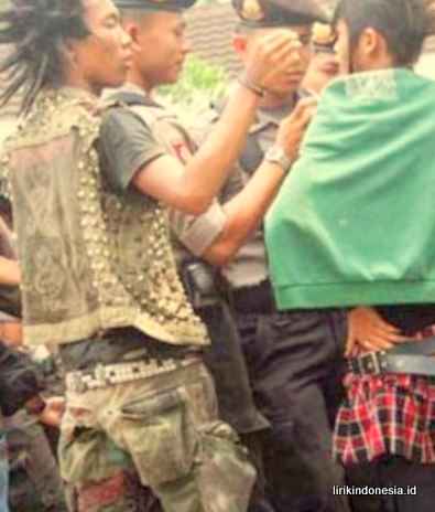 Lirik Untukmu Yang Disana Punk Rok Jalanan