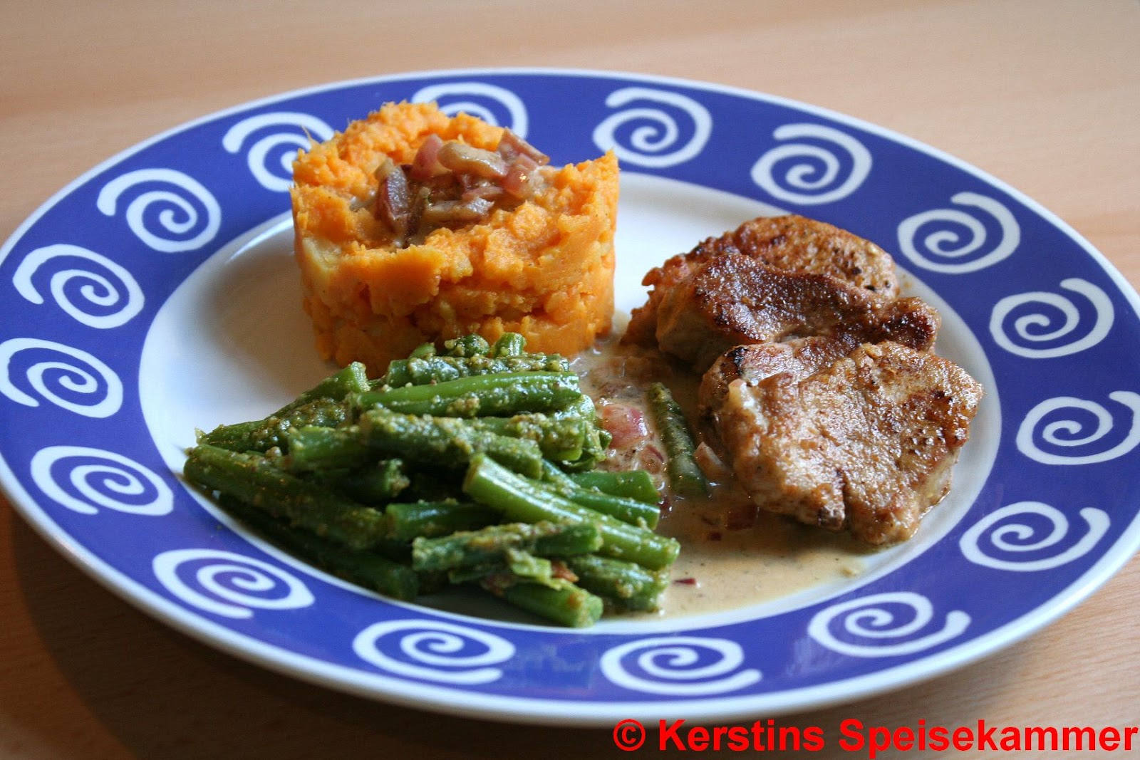 Kerstins Speisekammer: Schweinefilet mit Süßkartoffelpüree und grünen ...