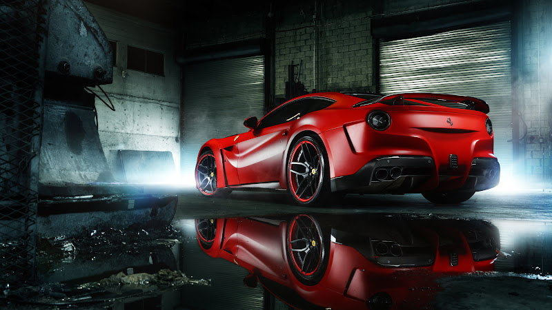 HOT Ferrari F12 rear view HD