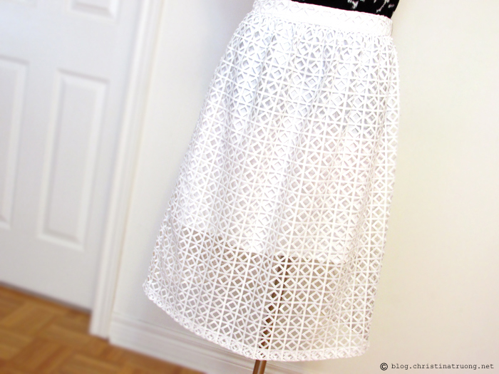 Wearing white after Labour Labor Day fashion outfit trend style rw&co crochet midi skirt with shorter lining