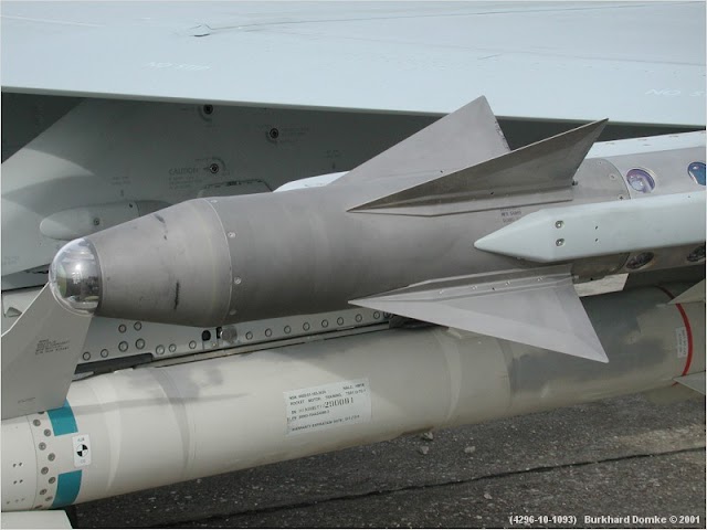 صفقة مغربية  لصواريخ  جو جو AIM-9X
