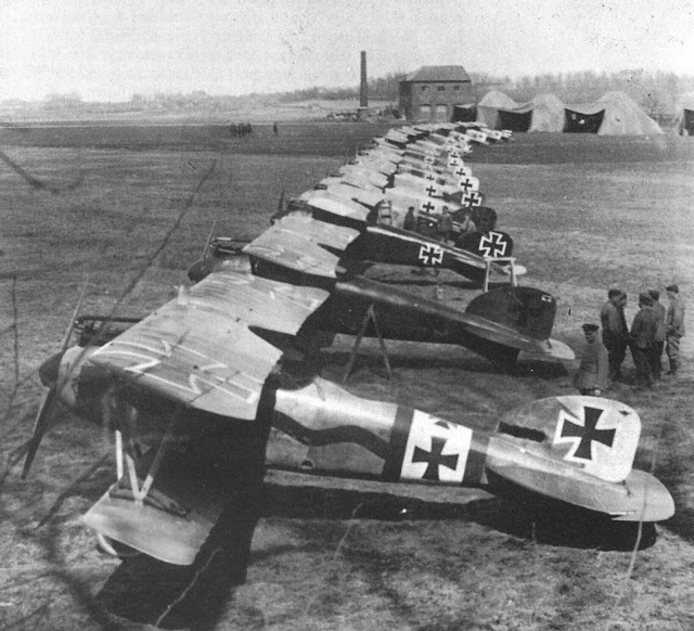 Photo of the Red Baron’s Albatros, second from the front in a long row of German airplanes. Unit tents in the background. Dogfights and other stories of pilots. marchmatron.com Photo of the Red Baron’s Albatros, second from the front in a long row of German airplanes. Unit tents in the background. Dogfights and other stories of pilots. marchmatron.com