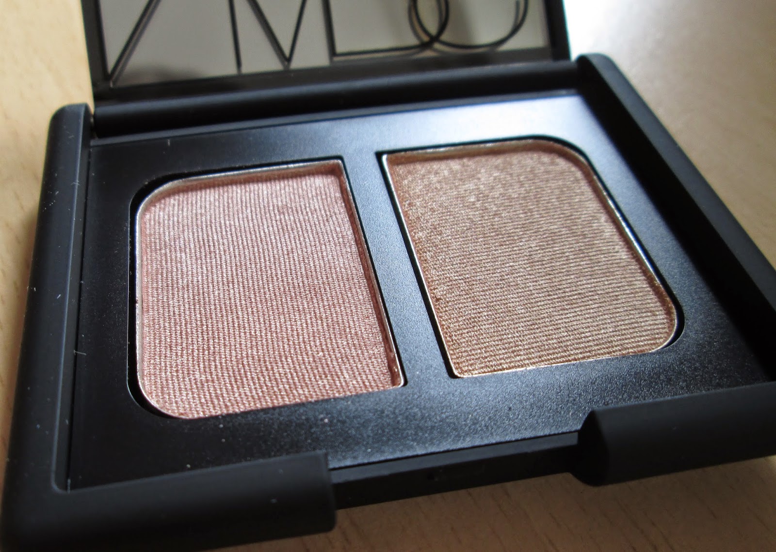 [Review] NARS Duo Eyeshadow in Alhambra