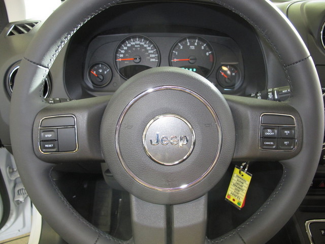 Novo Jeep Compass 2012 - volante