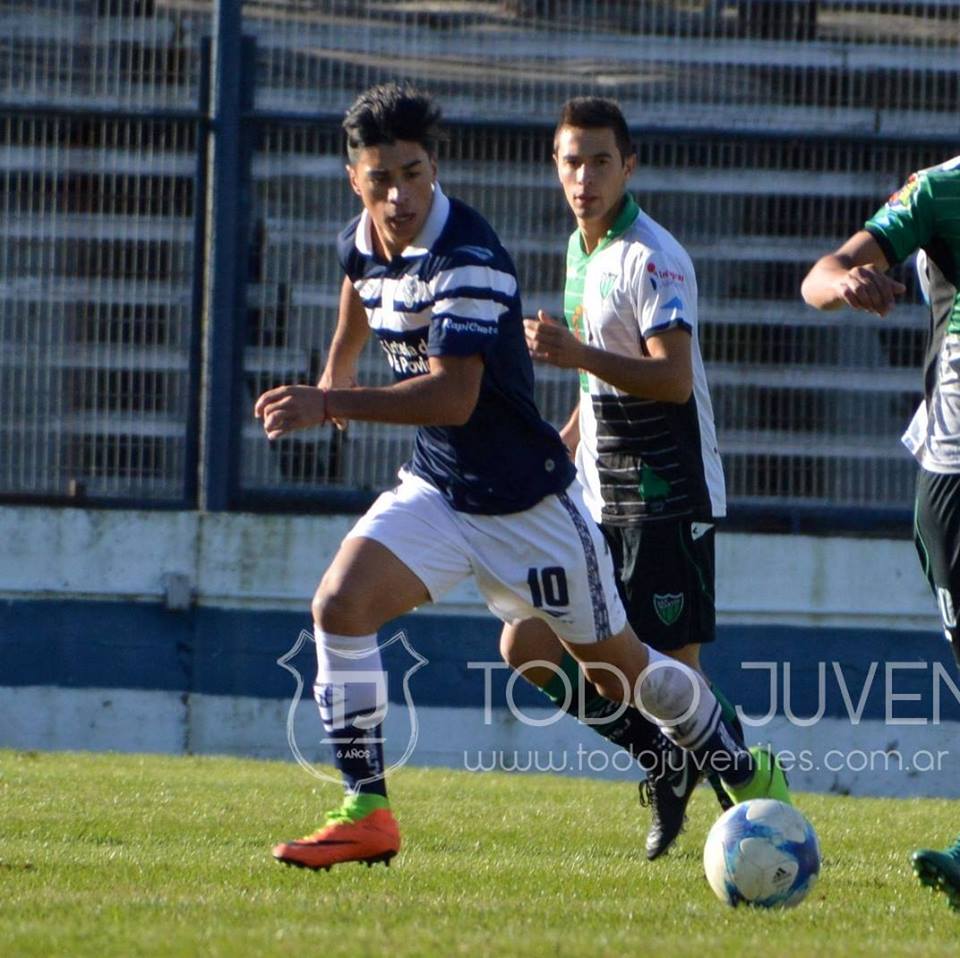 Joven delantero ecuatoriano jugará en Club Atlético Talleres (Remedios de  Escalada)