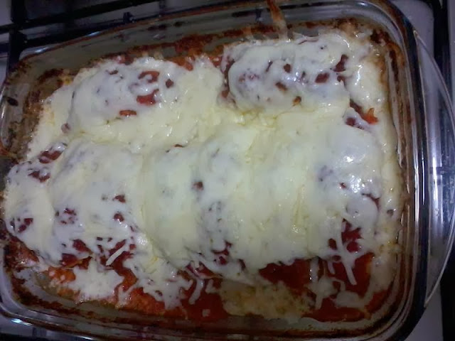 enroladinho de filé de frango assado com presunto e queijo Receita de enroladinho de filé de frango assado com presunto e queijo