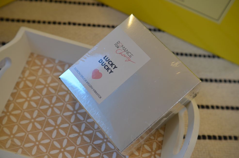 Im Blick zurück entstehen die Dinge Es rappelt im Karton... Die EISGeschenkbox Im Blick zurück entstehen die Dinge Es rappelt im Karton... Die EISGeschenkbox