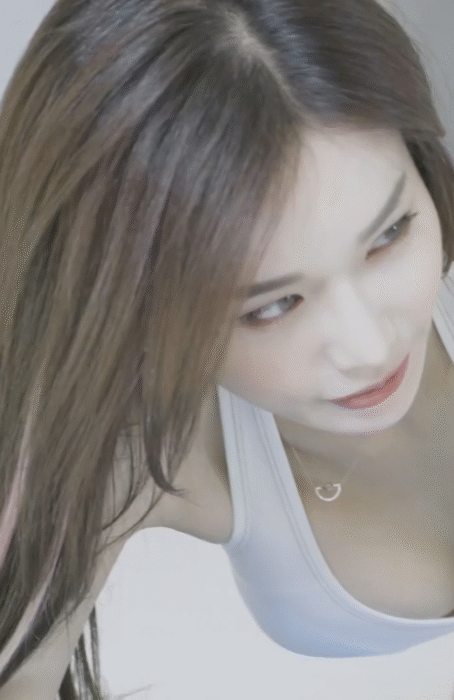 텐트 치는 맥심 한나나 - 디쁠