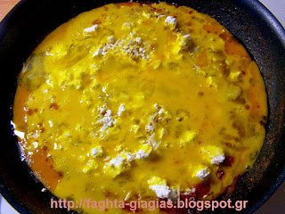 Ντομάτες με αυγά και φέτα (στραπατσάδα, καγιανάς) - από «Τα φαγητά της γιαγιάς»