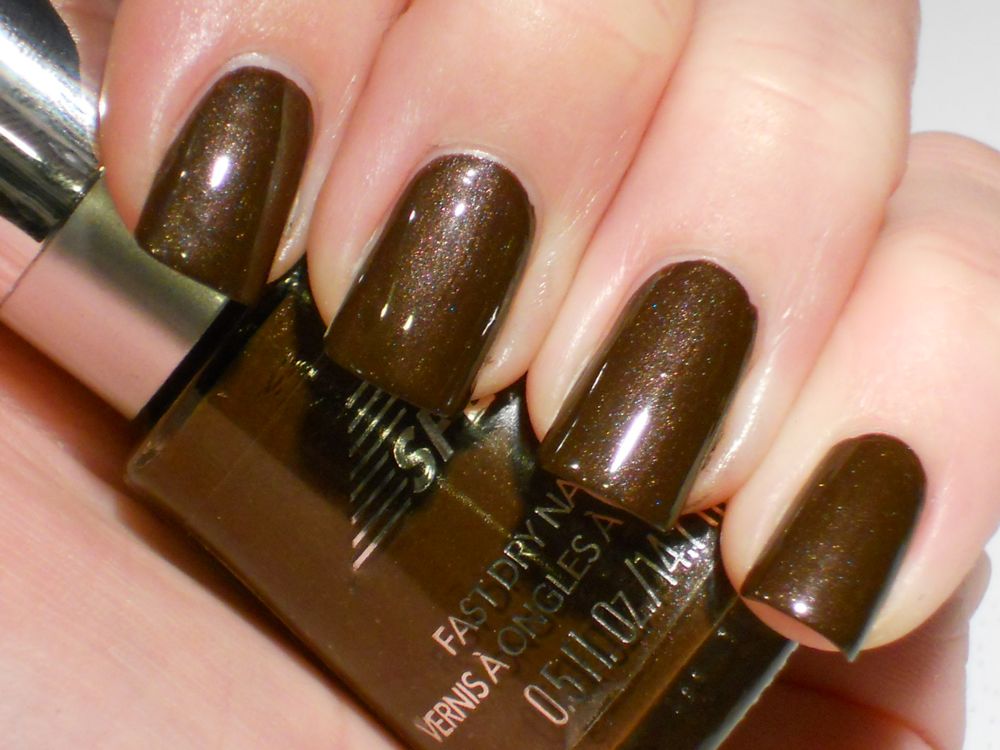 Lacquerish: Wearing brown while feeling blue