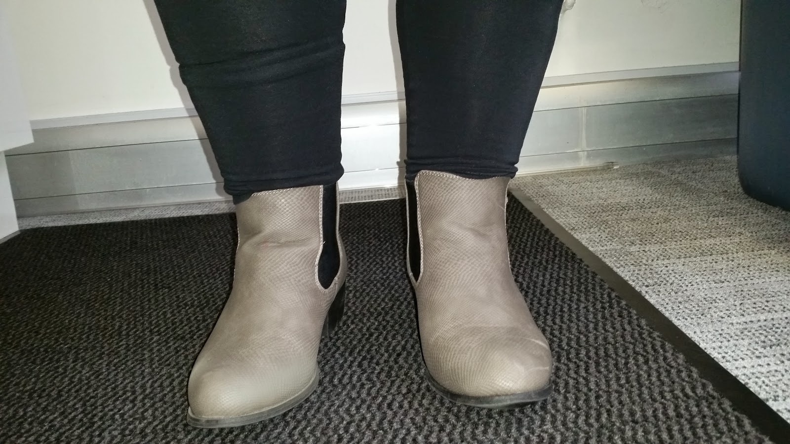 bargain work boots