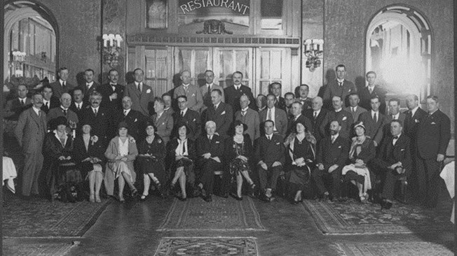 мок в 1894 году. международный олимпийский комитет мок 1896. международный олимпийский конгресс 1984. международный конгресс в париже 1894. международный олимпийский комитет 1894.