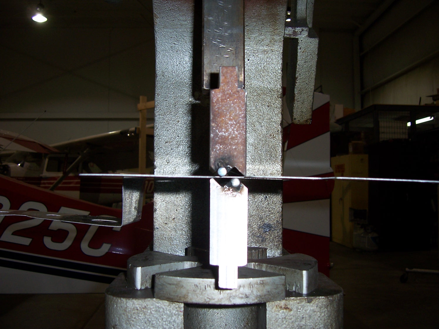 N2496N, '47 Cessna 120: Engine baffling.