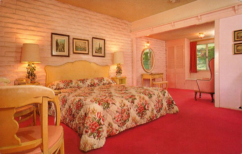 45 Cool Pics That Show Interior of the Madonna Inn, California in the