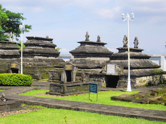 Sulawesi Selatan: Makam Sultan Hasanuddin