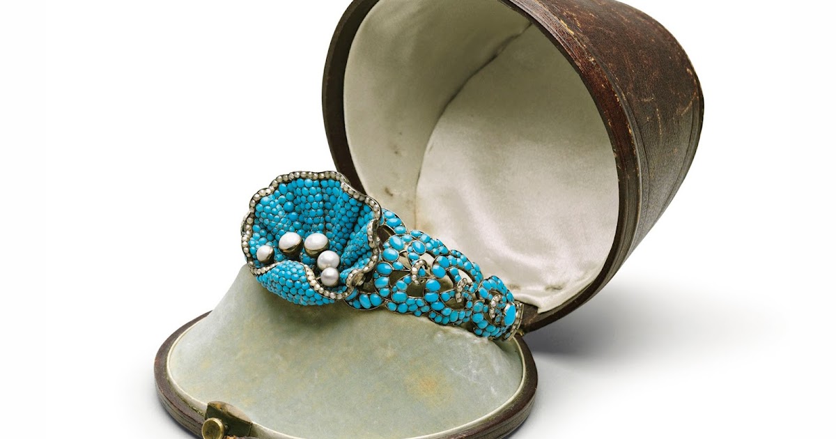 Estate Law Canada Beautiful objects from Joan Rivers' estate being