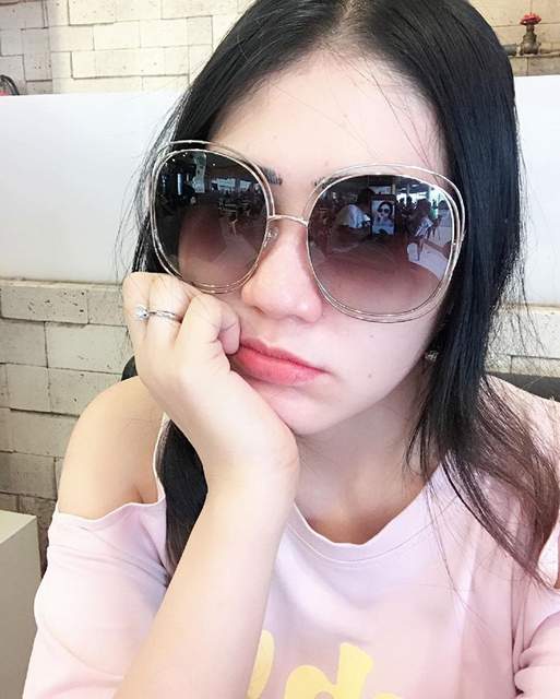 Lirik Lagu Via Vallen Nasib Wong Ra Duwe Lirik Lagu