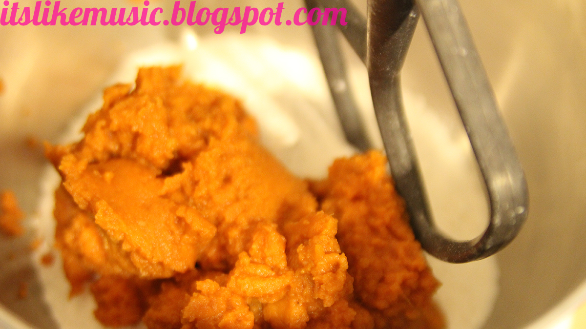 It's Like Music TwoIngredient Pumpkin Cake & A Brown Sugar Apple