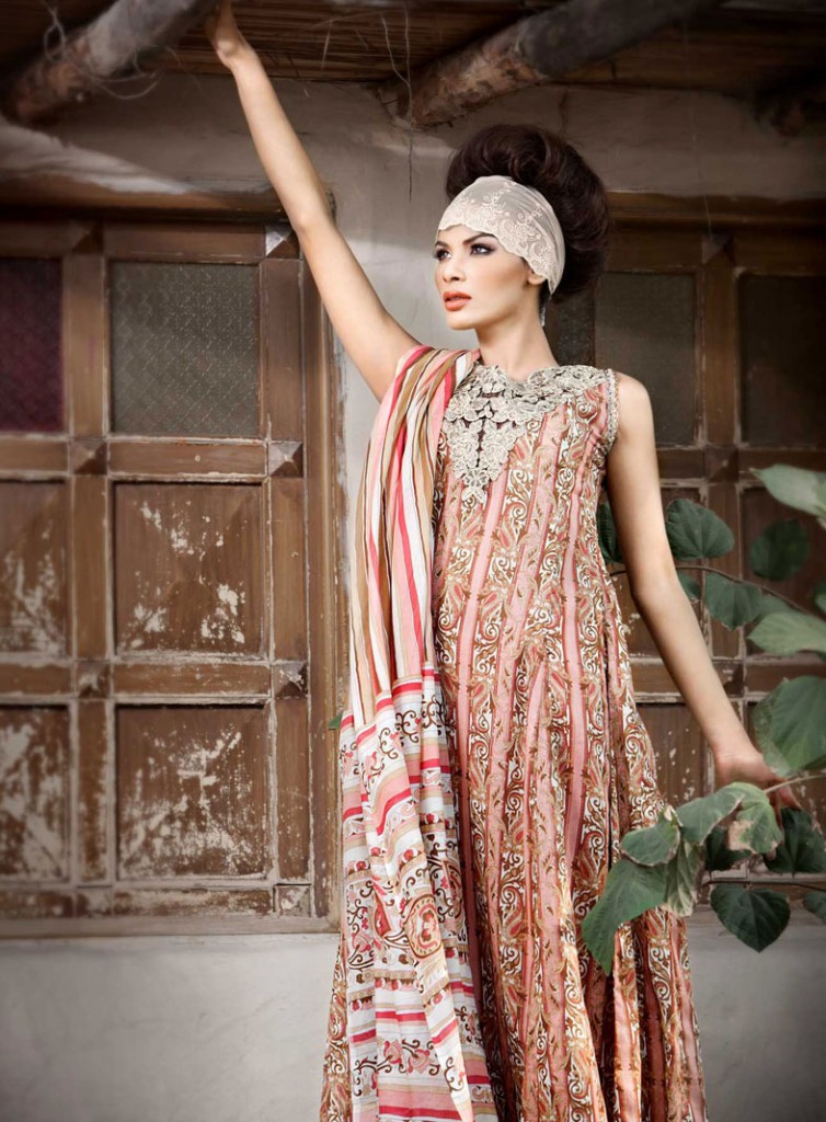 Pakistani Shalwar Kameez or Kurta | Pakistan Fashions MAG | Pakistani ...