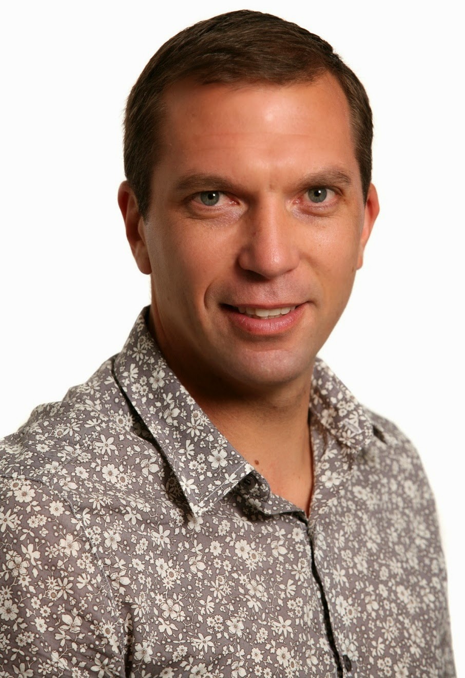 TV with Thinus BREAKING. Pierre Cloete resigns at as director of