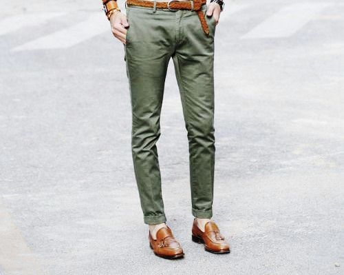 grey shirt green pants