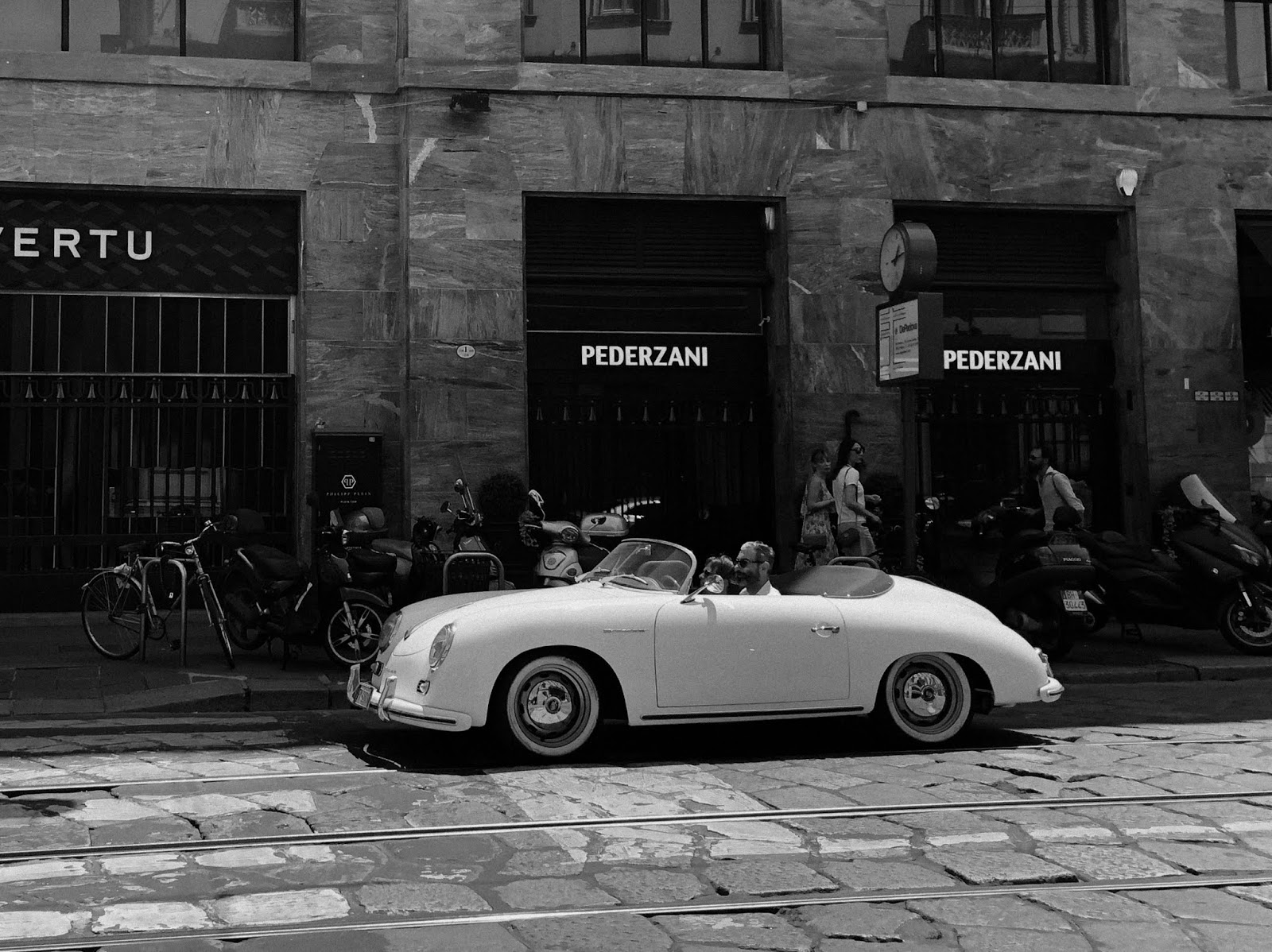 POSTCARDS FROM ITALY / PROSECCO PATINESS