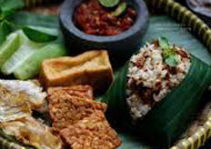 Resep praktis (mudah) nasi tutug oncom spesial (istimewa) khas sunda enak, gurih, sedap, nikmat lezat
